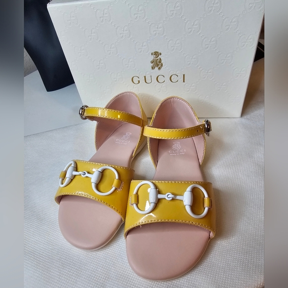 New GUCCI Girl's Horsebit Sandals! - Picture 6 of 16